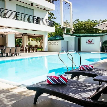 Ipil Suites Puerto Princesa Exterior foto