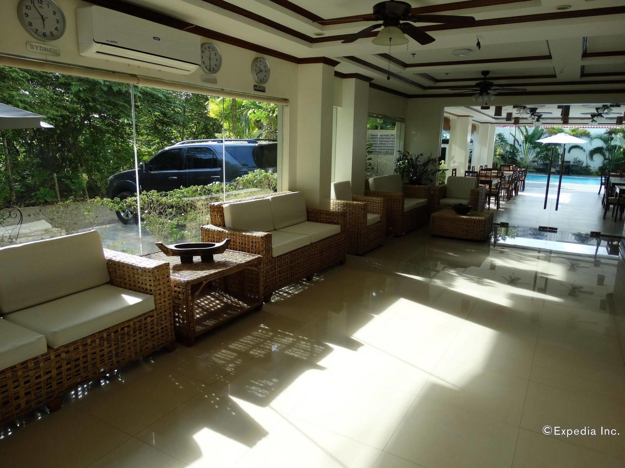 Ipil Suites Puerto Princesa Exterior foto